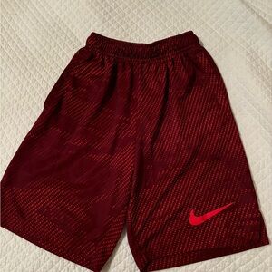 Nike boys shorts large